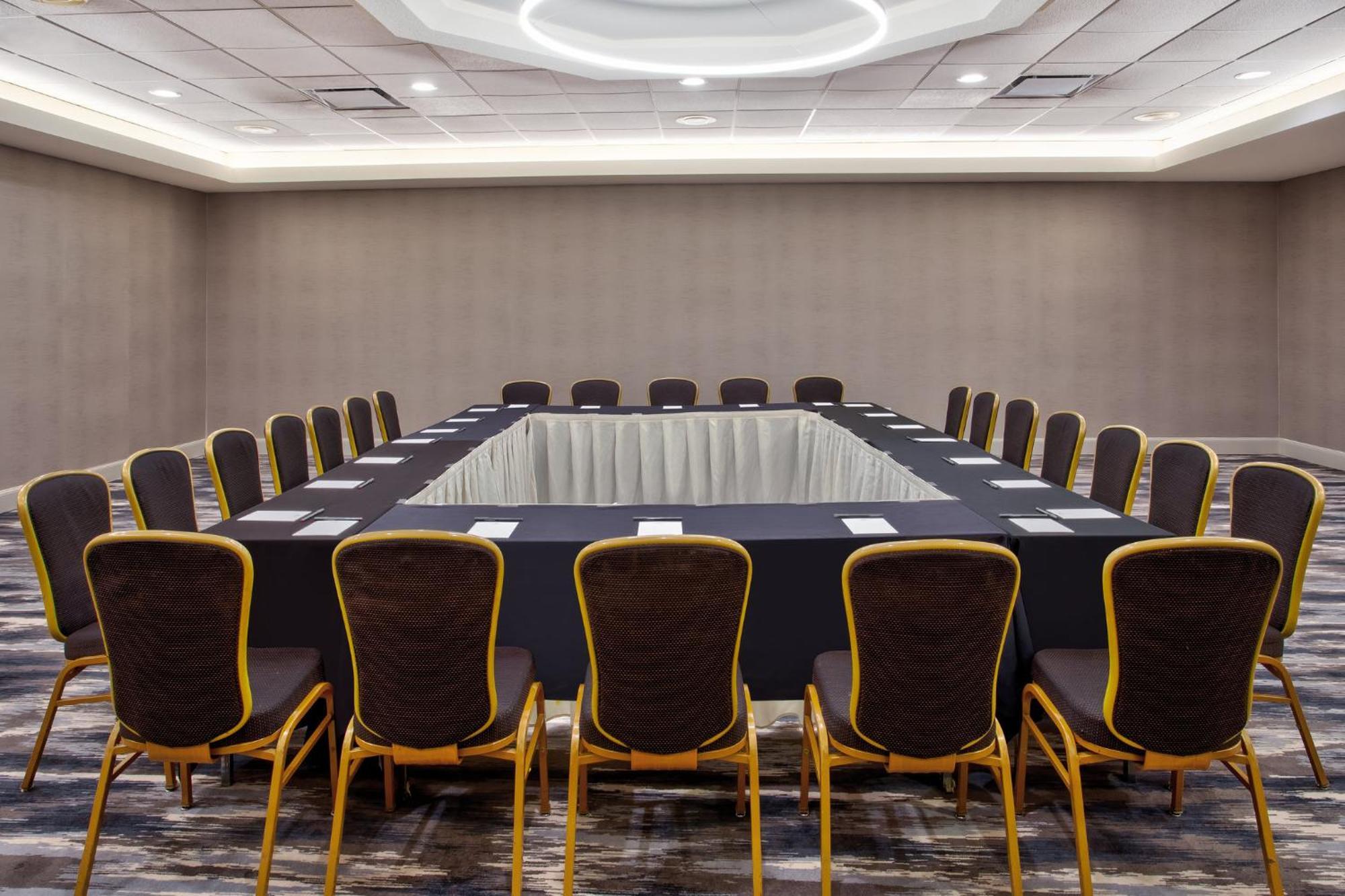 Готель Crowne Plaza Chicago-Northbrook By Ihg Екстер'єр фото